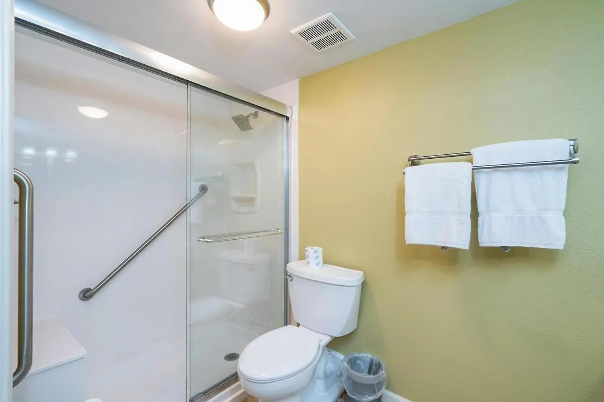 Shoreline Towers Unit 1043 Destin Holiday home