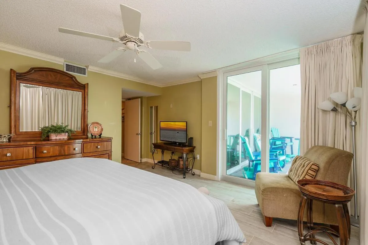 Shoreline Towers Unit 1043 Destin 0*,