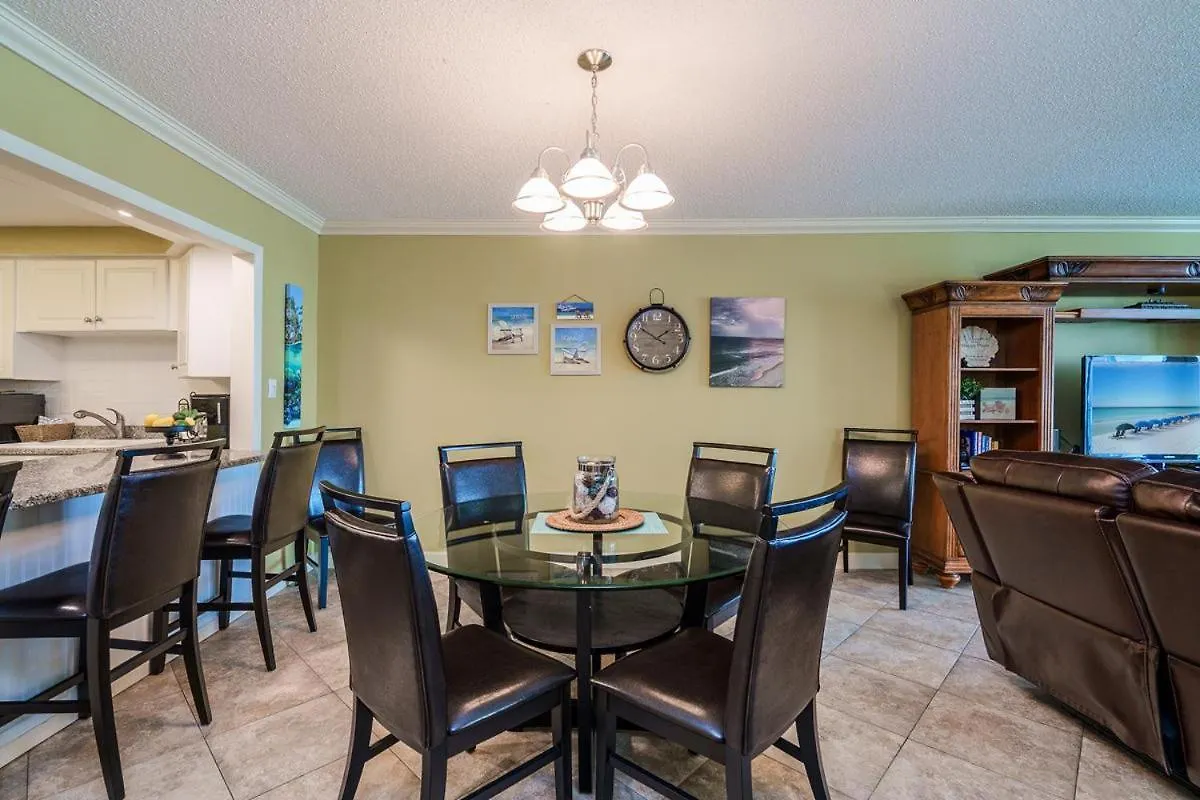 Shoreline Towers Unit 1043 Destin Holiday home