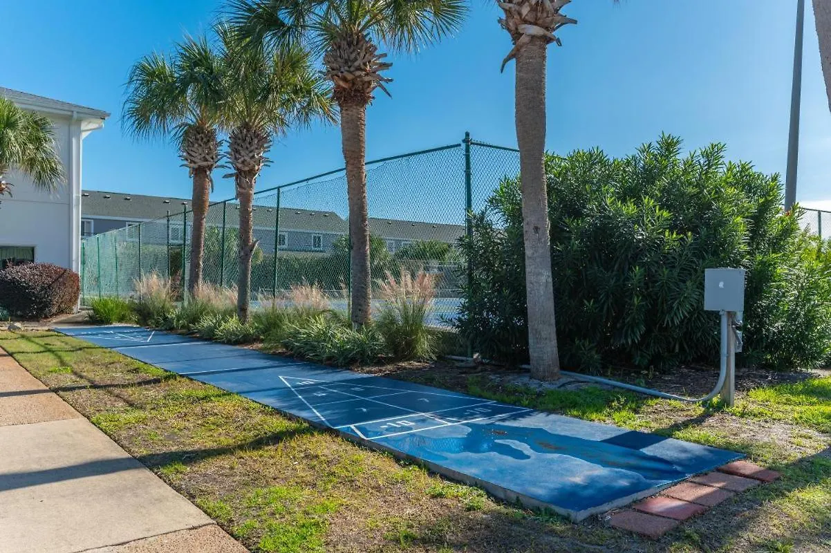 Shoreline Towers Unit 1043 Destin Holiday home